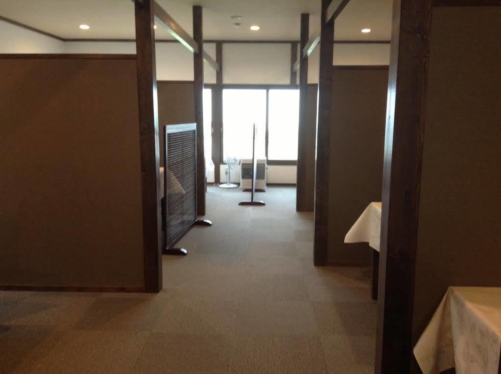 Hotel Izumi Shiraoi Екстер'єр фото
